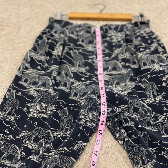Vintage 100% Silk Zebra Novelty Print Navy Pull On Pants from Ann May Sz 10 - Picture 11 of 12